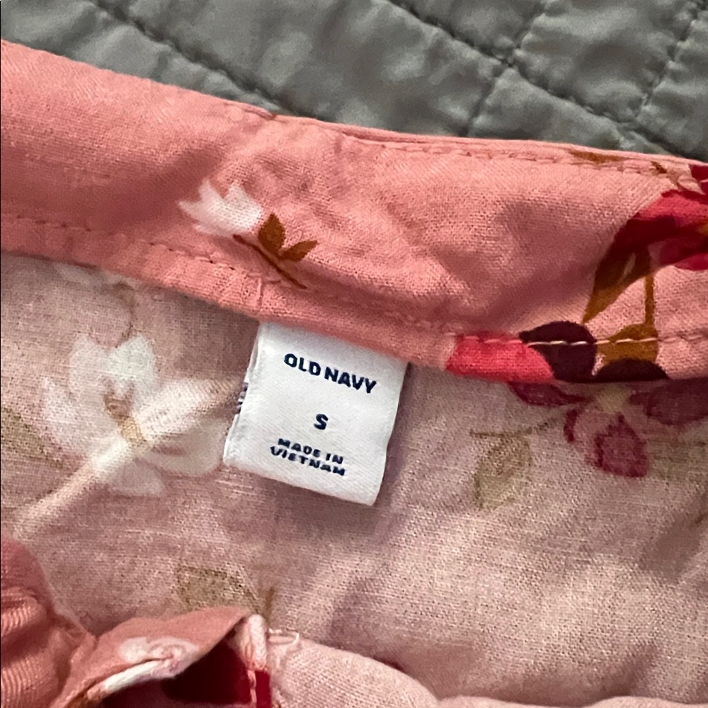 NWT Old Navy Small Floral Pink Women's Cami Top - Picture 3 of 7